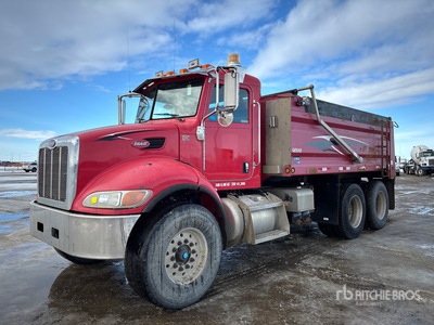 2013 Peterbuilt 348 6x4 を見 Dump Truck