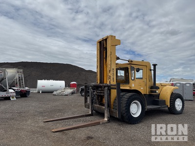 Hyster H460B-36 43000 lb Pneumatic Tire Forklift