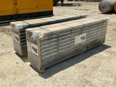 Quantity of (2) LEAP LT96WB24DRW Workbench / Caja de herramientas (Unused)