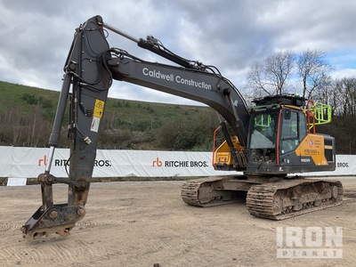 2022 Volvo EC220EL Tracked Excavator
