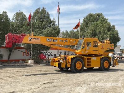 1999 Tadano TR-300XL 30 ton 4x4x4 Rough Terrain Crane
