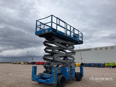 2005 Genie GS-5390 4x4 Podnośnik nożycowy