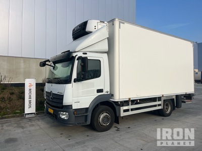2015 Mercedes-Benz Atego 1218 4x2 冷蔵トラック