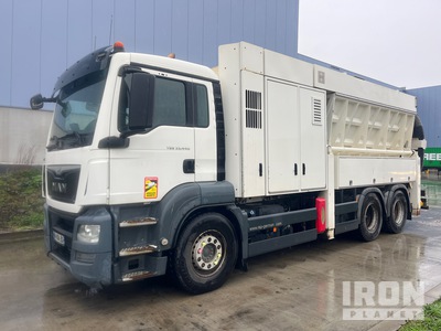 2014 RSR ESE 26/8-DV-K on 2014 MAN TGS33.440 4x2 Vakuumtankwägen