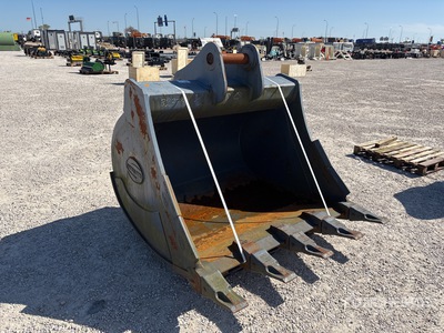 Strickland 66 in Loading Excavator Bucket - Fits Hitachi ZX210