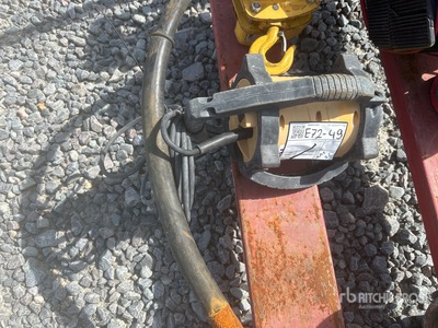 2013 ENAR Ding Concrete Vibrator