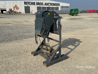 Magni Telehandler Winch Attachment