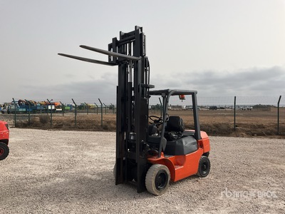2003 Toyota 02-7FDF25 Forklift