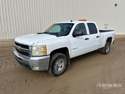 2007 Chevrolet 2500HD 4x4 Crew Cab Pickup