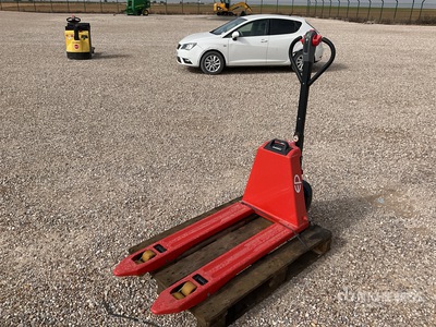 EP HPL152 Pallet Jack (Inoperable)