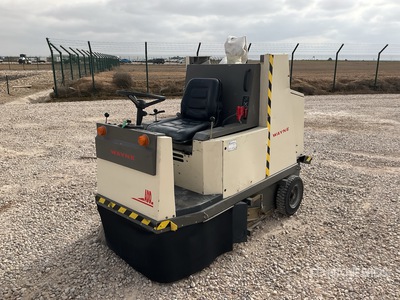 Wayne 828G Sweeper