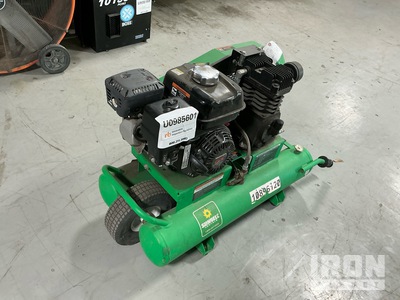 2023 Mi-T-M AM1-PH65-08SR 13.1 cfm Mobile Compresor de aire