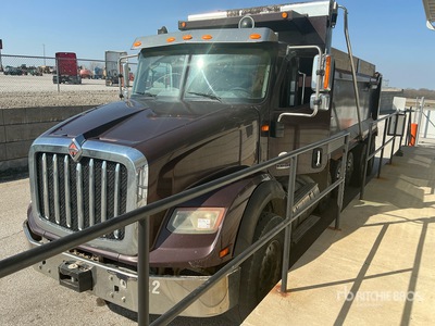 2018 International HX615 12x4 Five Axle Dump Truck