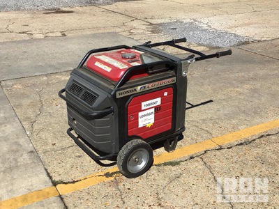 2022 Honda EU7000is 5.5 kW Portable Generator Set