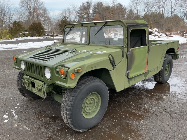 1999 AM General M1097A2 HMMWV 2 Door Soft Top w/Truck Body