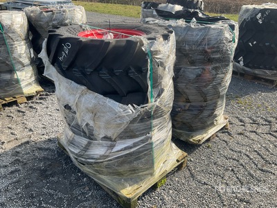 Quantity of (6) Mitas 420/65 R20 ET+50 6/161/205 LI 128A8 AC65 اطارات