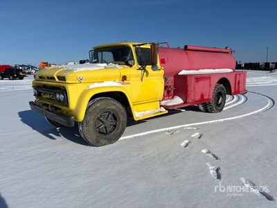 1963 GMC 4x2 Tanker Truck