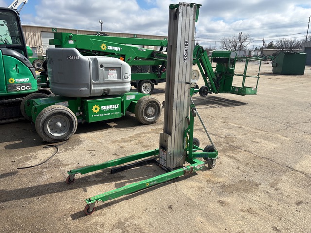 2018 Genie SLC24 Material Hoist