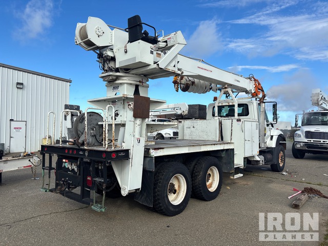 2011 Terex Telelect Commander 6060 on 2012 International 7400 6x6