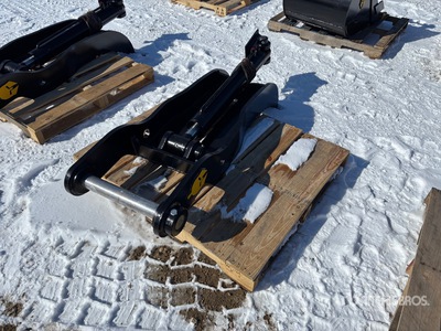 2026 Dynamic 58 in Excavator Thumb (Unused)