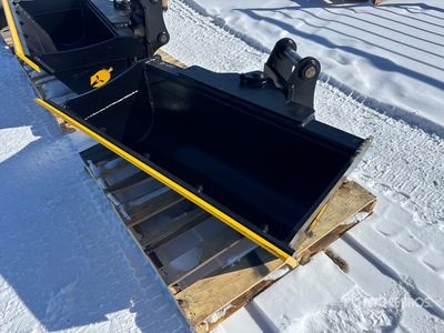 2026 Dynamic 48 in Q/C Tilting Excavator Bucket (Unused)