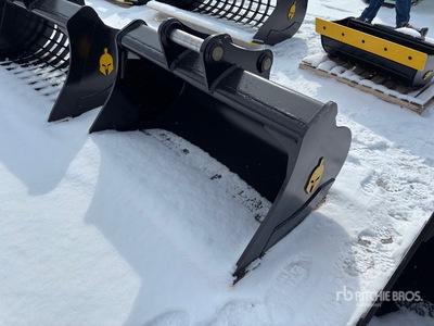 2026 Dynamic 60 in Cleanup Excavator Bucket (Unused)