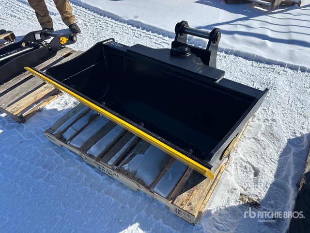 2026 Dynamic 80 48 in Q/C Tilting Excavator Bucket (Unused) | Ritchie ...