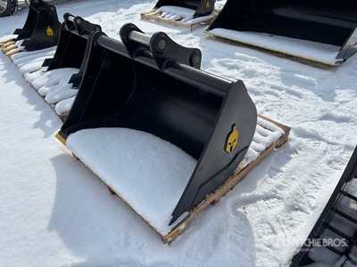 2026 Dynamic 48 in Cleanup Excavator Bucket (Unused)