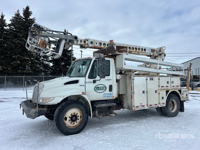 Altec AT40C 35 ft on 2009 International 4300 4x2 Camion de cubo