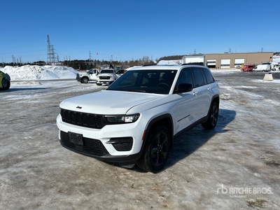 2024 Jeep Grand Cherokee 4WD SUV