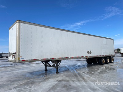 2015 Vanguard 53 ft x 102 in Tri/A Van Trailer