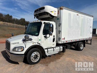 2017 Freightliner M2106 Van Truck
