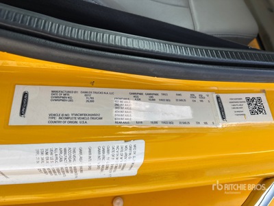 2018 Freightliner M2 106 4x2 Furgoneta caja cerrada