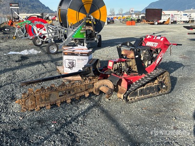 2011 Barreto E1836TK-4 Walk Behind Trencher