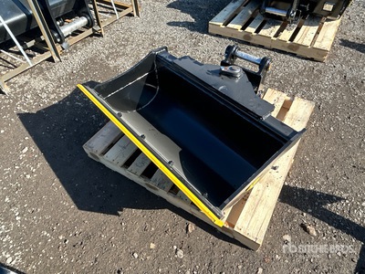 2026 Dynamic 50 42in QC Tilting Excavator Bucket (Unused)