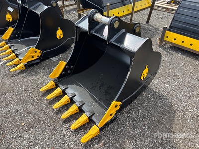 2026 Dynamic 120 65 in Digging Excavator Bucket (Unused)