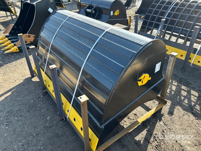 2026 Dynamic 200 72in QC Cleaning Excavator Bucket (Unused)