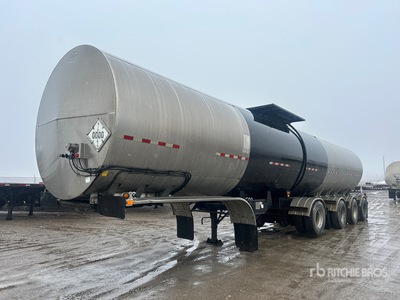 2013 Entyre Quad/A 12000 gal Rimorchio cisterna per asfalto