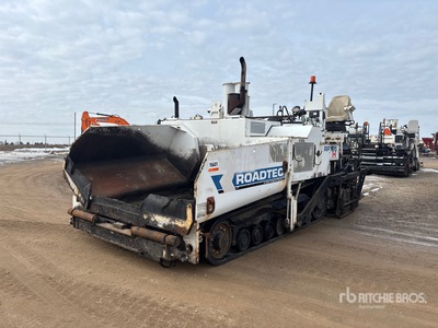 Roadtec RP190 Track Asphalt Paver