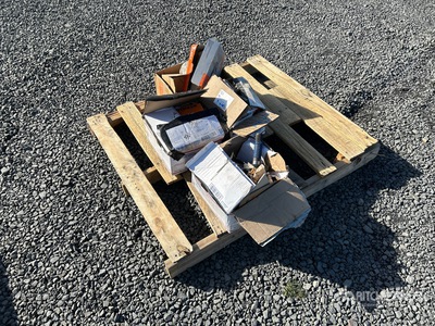 Quantity of (4) Boxes of Hub & Outer Shaft U Joint