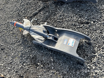 Strickland ZX35HT_WR01 27 in Hydraulic Kciuk koparki - Fits Hitachi ZX30/35U-5N (Unused)