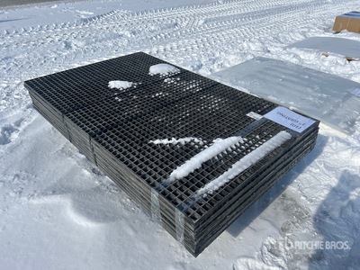 Quantity of (10) Molded Grating - 6.5 ft x 4 ft x 1 in