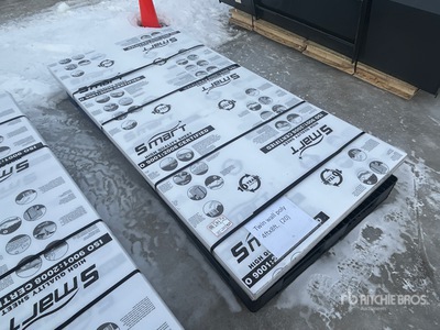 Quantity of (20) 4 ft x 8 ft Clear Polycarbonate Siding (Unused)