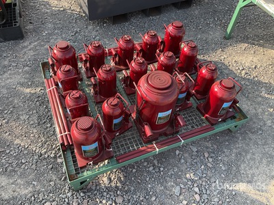 Quantity of (15) 2025 Lote de Gatos Hidraulicos de Botella (Sin Usar) / Bottle Jack Jack (Unused)