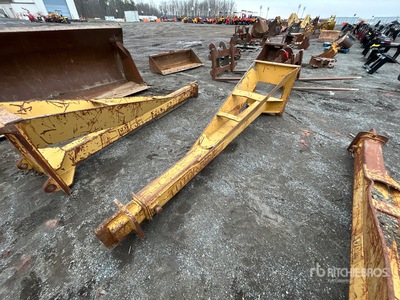 124 in Wheel Loader Material Handling Arm
