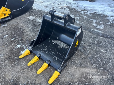 2026 Dynamic 35 24 in Digging Excavator Bucket (Unused)
