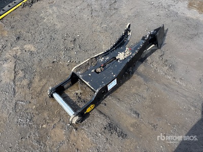 2026 Dynamic 50 Excavator Thumb (Unused)