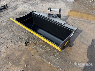 2026 Dynamic 80 48 in Q/C Tilting Excavator Bucket (Unused)