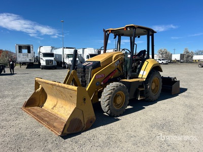 2021 Cat 415 IL 4x4 Landscape Loader