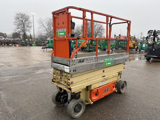2005 JLG 2030ES Electric Scissor Lift 2005 JLG 2030ES Electric Scissor Lift